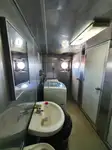 Хладилен кораб за продажба