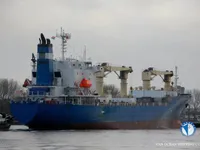 Хладилен кораб за продажба