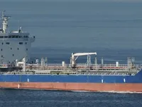 Танкер за нефт/химикали за продажба