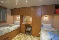 Круизен кораб за продажба