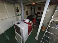 Баржа за продажба