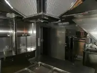Контейнеровоз за продажба