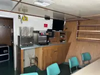 Буксир за продажба
