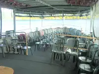 Круизен кораб за продажба