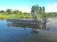 Десантен кораб, танкер за продажба