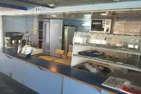 Круизен кораб за продажба