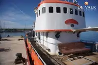 Изследователски кораб за продажба