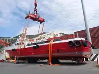 Контейнеровоз за продажба