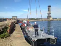 Контейнеровоз за продажба