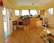 Буксир за продажба