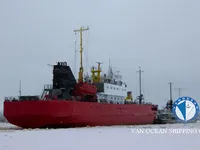 Хладилен кораб за продажба