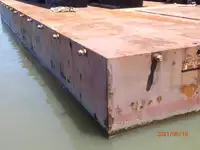 Баржа за продажба