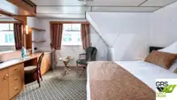 Круизен кораб за продажба