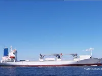 Хладилен кораб за продажба