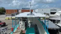 Круизен кораб за продажба