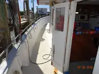 Кутер за продажба