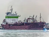 Танкер за нефт/химикали за продажба