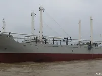 Хладилен кораб за продажба