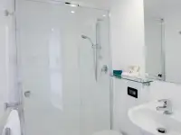 Катамаран за продажба