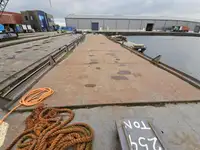 Баржа за продажба