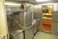 Контейнеровоз за продажба