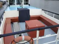 Баржа за продажба