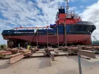 Буксир за продажба