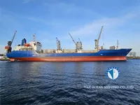 Хладилен кораб за продажба