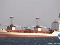 Хладилен кораб за продажба
