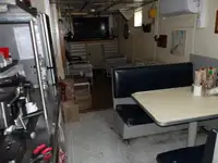 Изследователски кораб за продажба