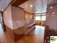 Круизен кораб за продажба