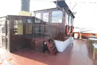 Баржа за продажба