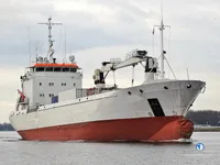Хладилен кораб за продажба