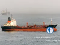 Танкер за нефт/химикали за продажба