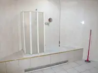 Баржа за продажба
