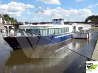 Плаващ хотел за продажба