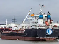 Танкер за нефт/химикали за продажба