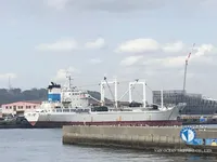 Хладилен кораб за продажба