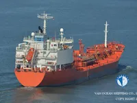 Танкер за нефт/химикали за продажба