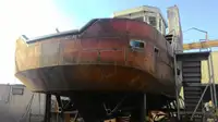 Буксир за продажба