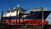 Trawler за продан