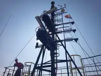 Буксир за продажба