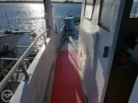 Ферибот за продажба