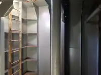 Баржа за продажба
