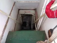 Насипен превозвач за продан