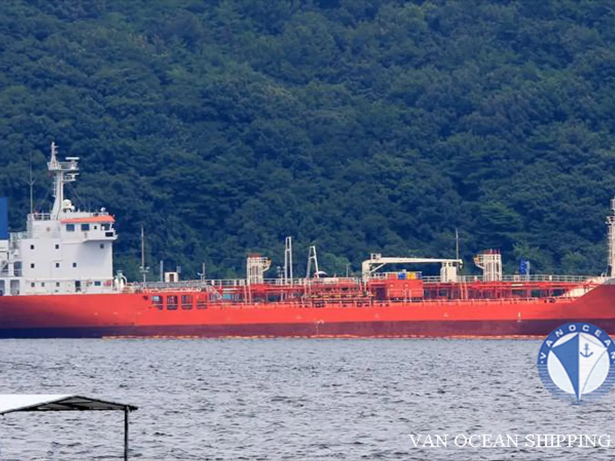 Танкер за нефт/химикали за продажба