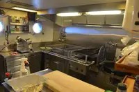 Контейнеровоз за продан