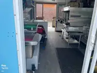 Катамаран за продажба