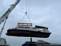 Круизен кораб за продажба