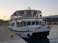 Катамаран за продажба